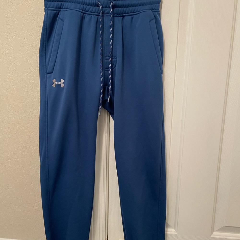 Men’s Under Armour sweatpants/ joggers Small
